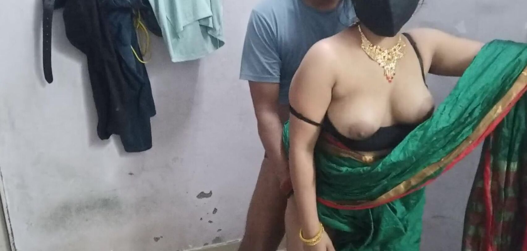 Hot Indian Desi Bhabhi Sex In Silk Saree Indian Husband Fucking His