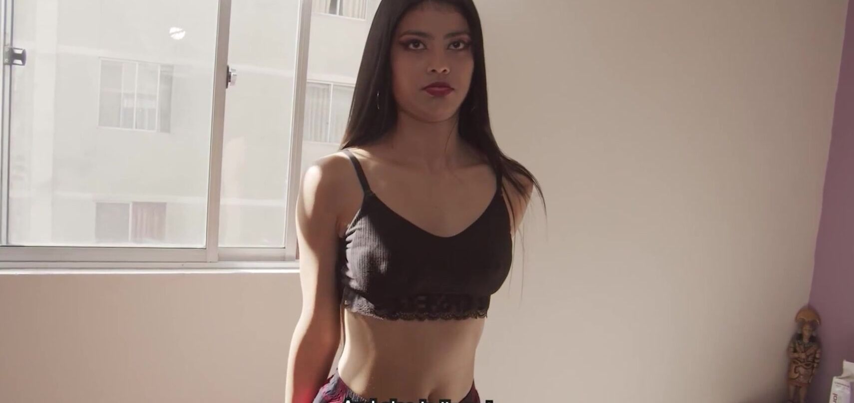 Innocent latina teen ends up getting fucked by fake photographer in Peru -  XXX Video - inXXX.com