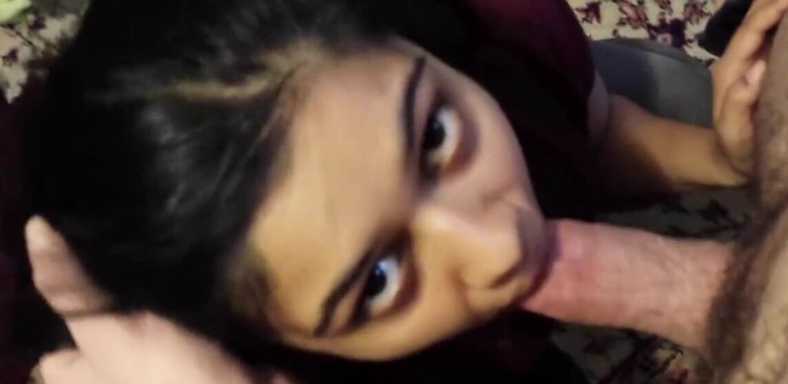 Hot wife Gives belowjob to her husband