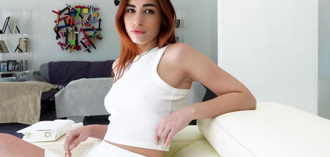 Hard Sex Redhead Girlfriend Delilah Day Gives Head And Gets Fucked In POV