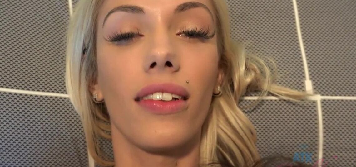 Blonde girlfriend enjoys while being fucked - Sky Pierce