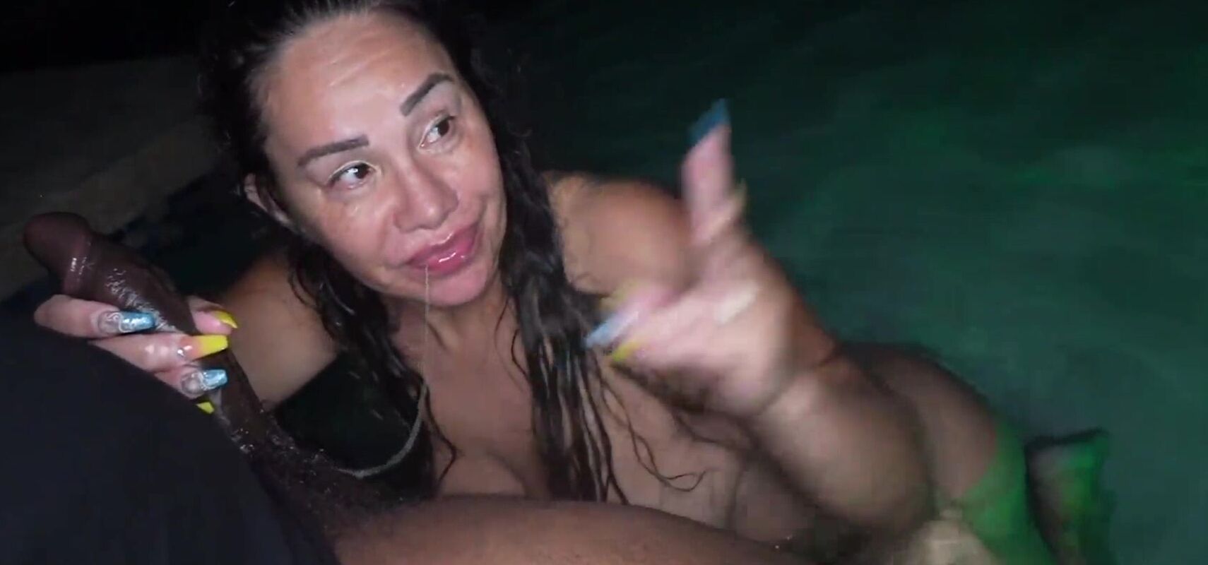 Queen Rogue fucked at the POOL in Puerto Rico! - XXX Video - inXXX.com